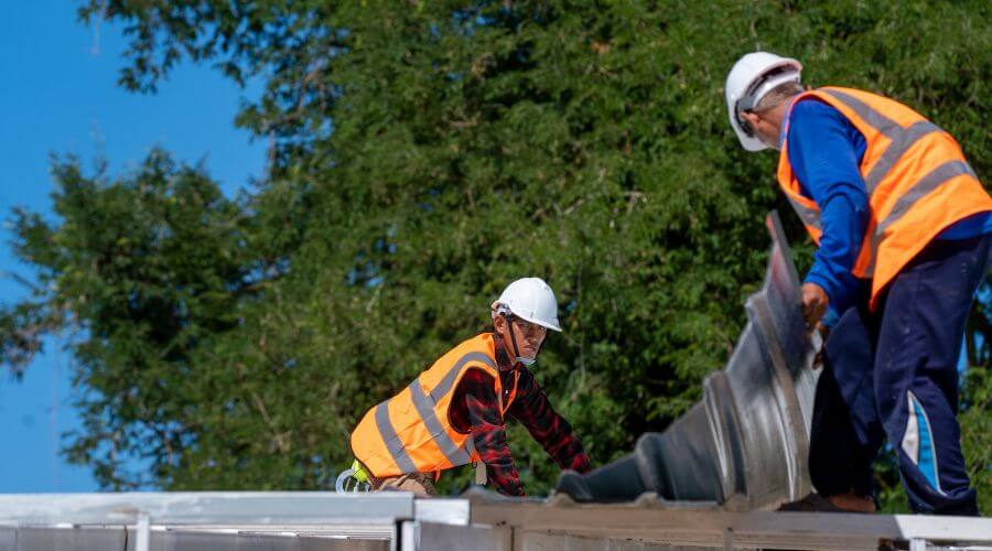 Professional gutter cleaning in Sandston, VA